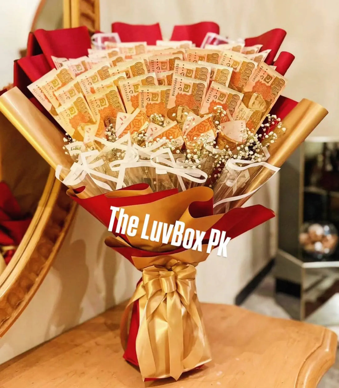 Same day Eid gift delivery Pakistan luxury Eid gift box