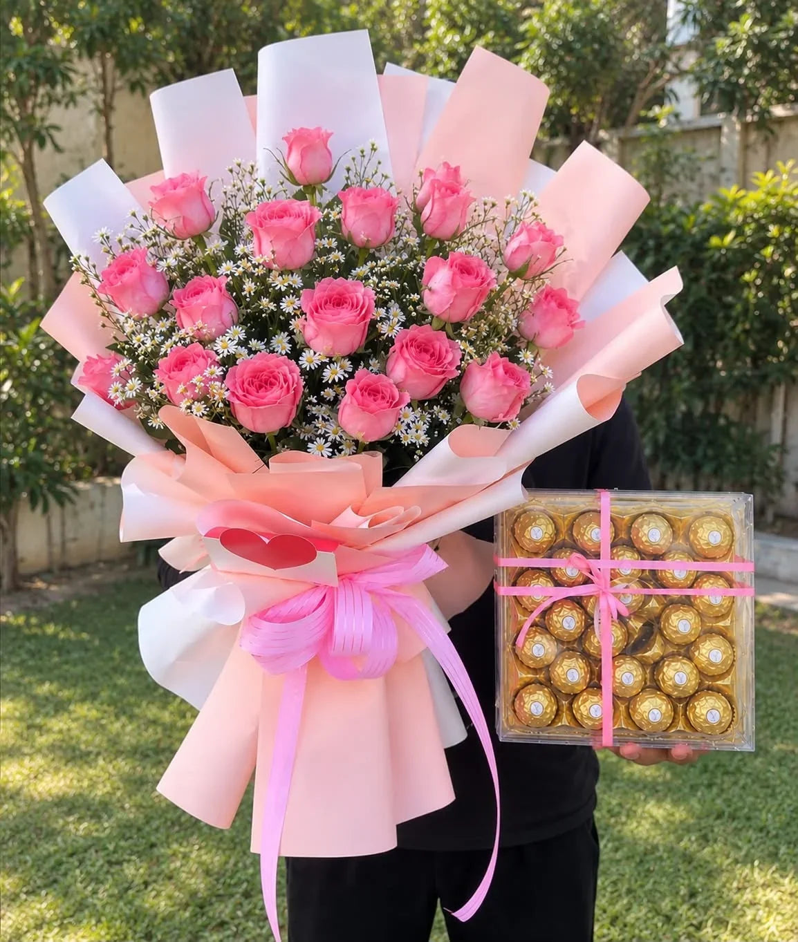 Pakistan gift online with premium flower bouquets cakes chocolates teddy bears and luxury gift boxes