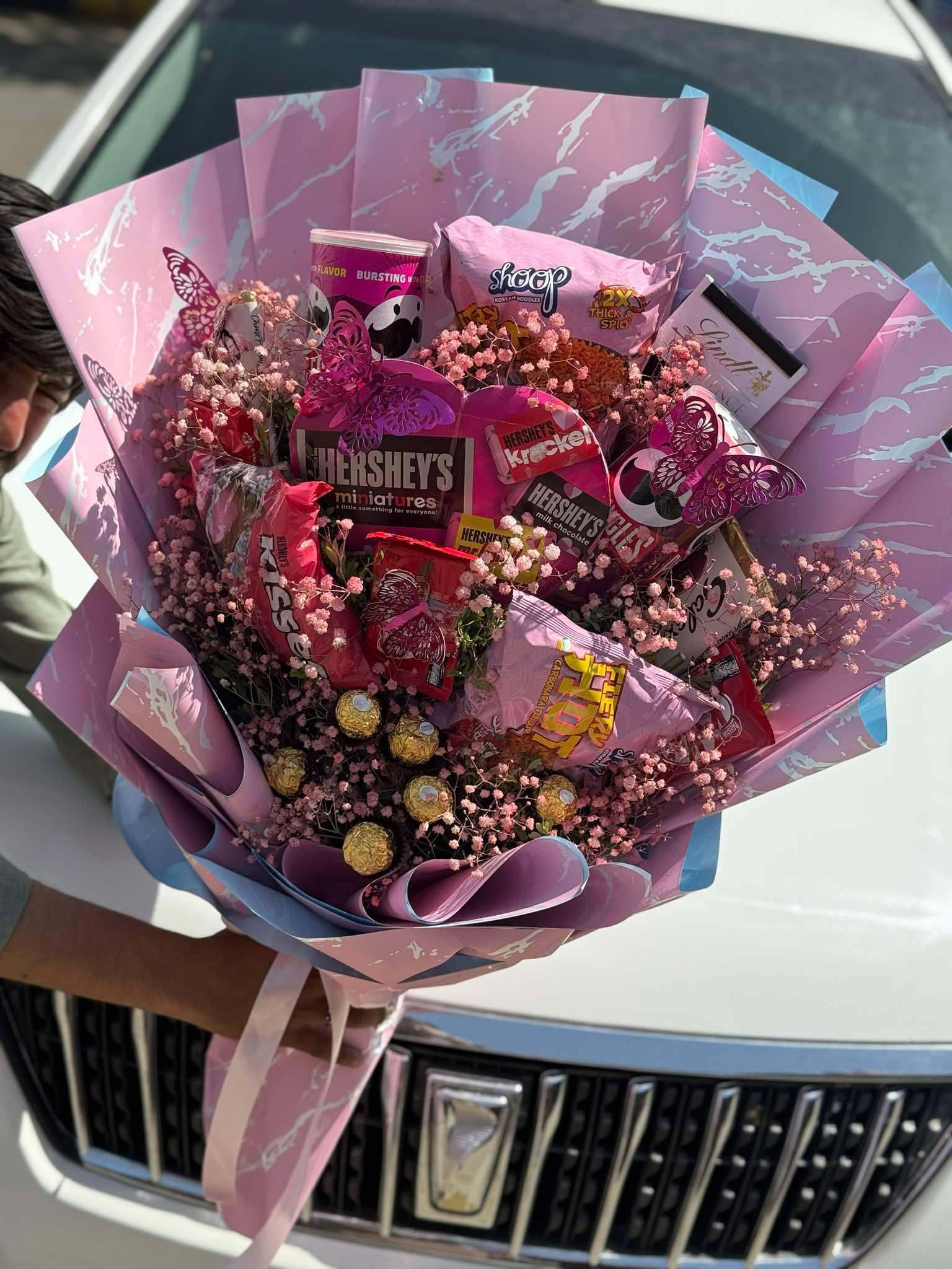 Mother’s Day Luxe Chocolate & Snack Bouquet