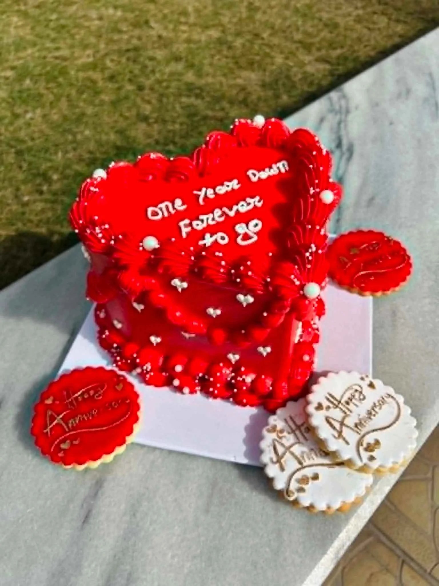 Heart of Love Luxe Cake Set – 3 lbs Red Heart Cake with Custom Fondant Cookies