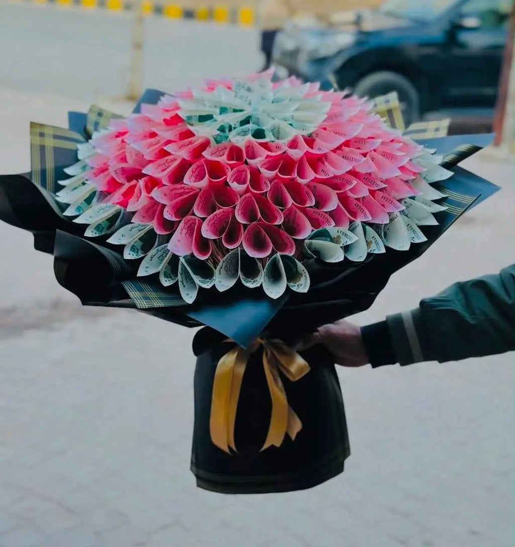 Royal Cash Luxe Bouquet – 50K Money Arrangement (Premium Edition)
