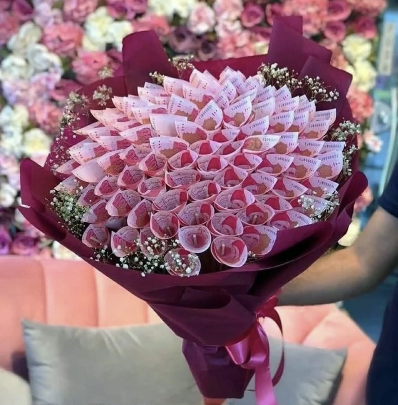 Luxury 10k money bouquet made with 100 rupee notes in Islamabad Pakistan