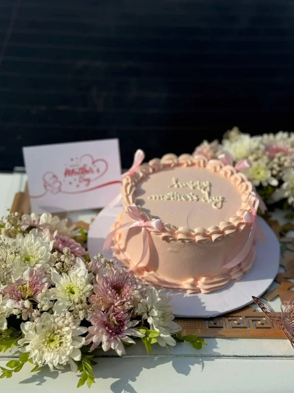 Floral Glow Tray – Acrylic Cake & Flower Combo for Mom - Image 3