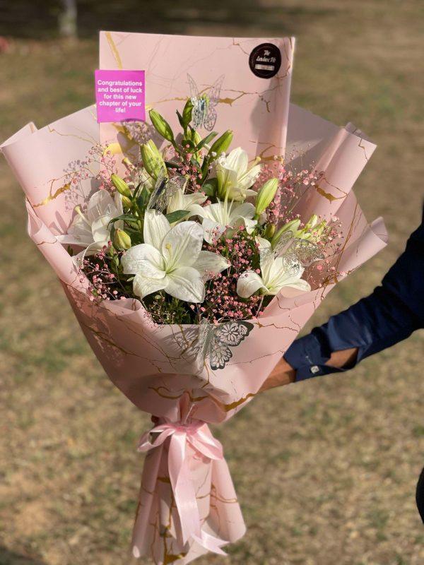 Small lily bouquet – fresh flowers for her from the best flower shop in Islamabad – The LuvBox Pk.