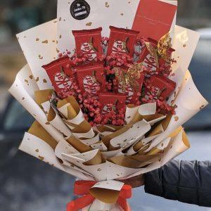 Cute KitKat chocolate bouquet – perfect gift for any occasion, The LuvBox Pk Islamabad.