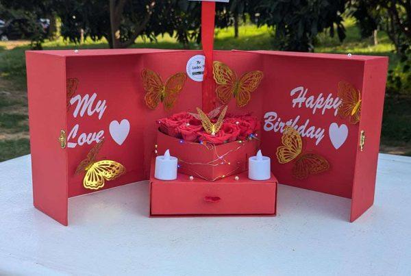 Blossom Bites – Premium Flower & Chocolate Gift Box | Gift Shop in Islamabad – The LuvBox Pk - Image 2