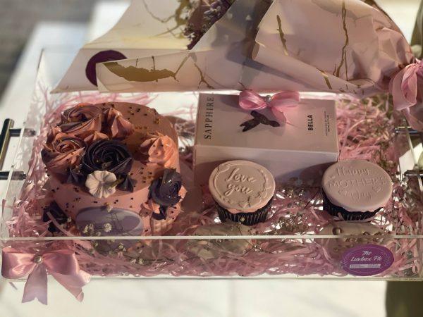 Mother’s Day acrylic tray with branded perfume, customized cake, and cupcakes – luxury gift by The LuvBox PK