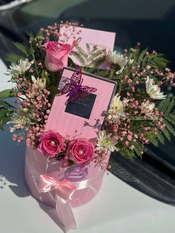 Mother’s Day luxury perfume gift box with Bombshell by Victoria’s Secret – The LuvBox PK