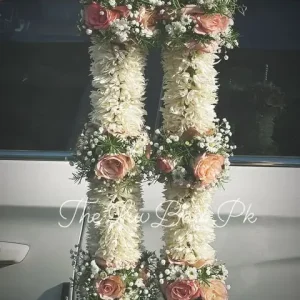 Luxury floral garland with fresh flowers – gift shop in Islamabad