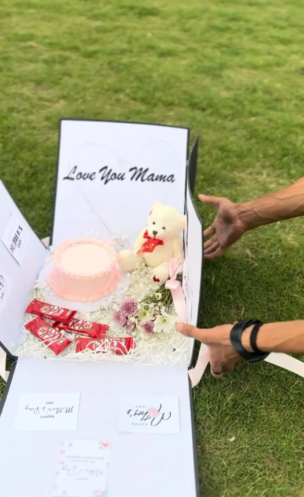 Mom's Surprise Explosion Box – Personalized Mother's Day Gift - Image 3