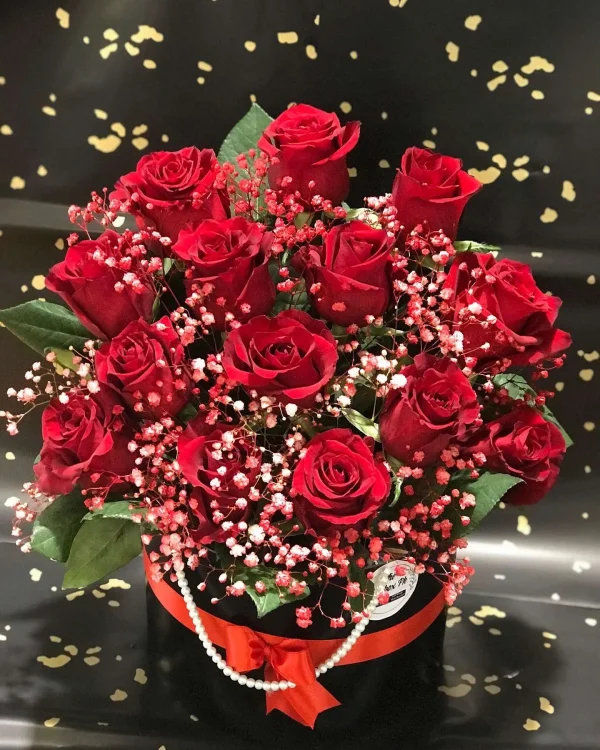 Luxury red rose box with premium wrapping – flower shop in Islamabad
