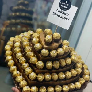 Eid special Ferrero Rocher tower with golden wrapping – The LuvBox PK