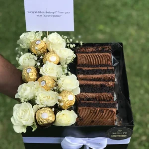 Mini Eid box with brownies, Ferrero Rocher chocolates, and flowers – The LuvBox PK