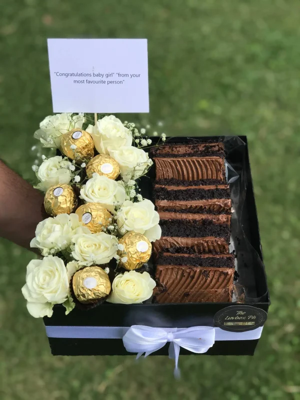 Mini Eid box with brownies, Ferrero Rocher chocolates, and flowers – The LuvBox PK