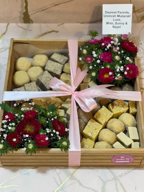 Traditional Eid mithayi platter with sweets and wooden tray – The LuvBox PK